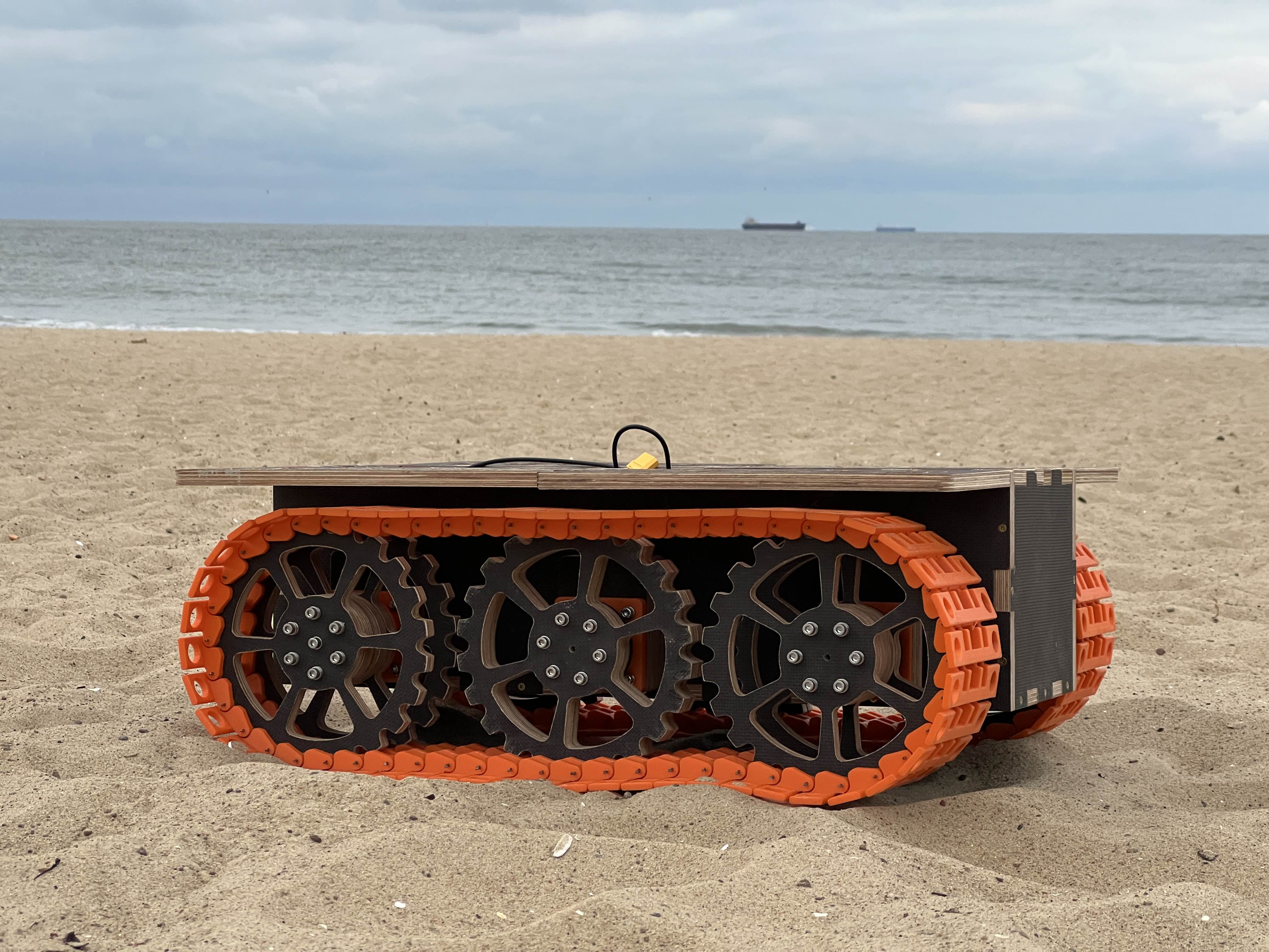 Zdjęcie autonomicznego robota dostawczego