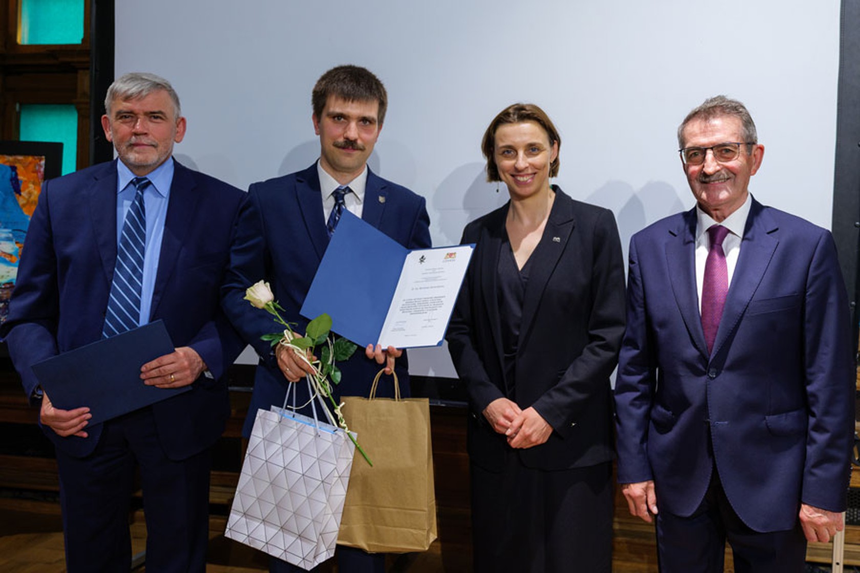 Na zdj. od lewej: prof. Tomasz Szubrycht, zastępca sekretarza generalnego GTN, dr inż. Michał Winiarski, Monika Chabior, wiceprezydent Gdańska, prof. Jerzy Błażejowski, prezes GTN. Fot. Łukasz Bień / Uniwersytet Gdański
