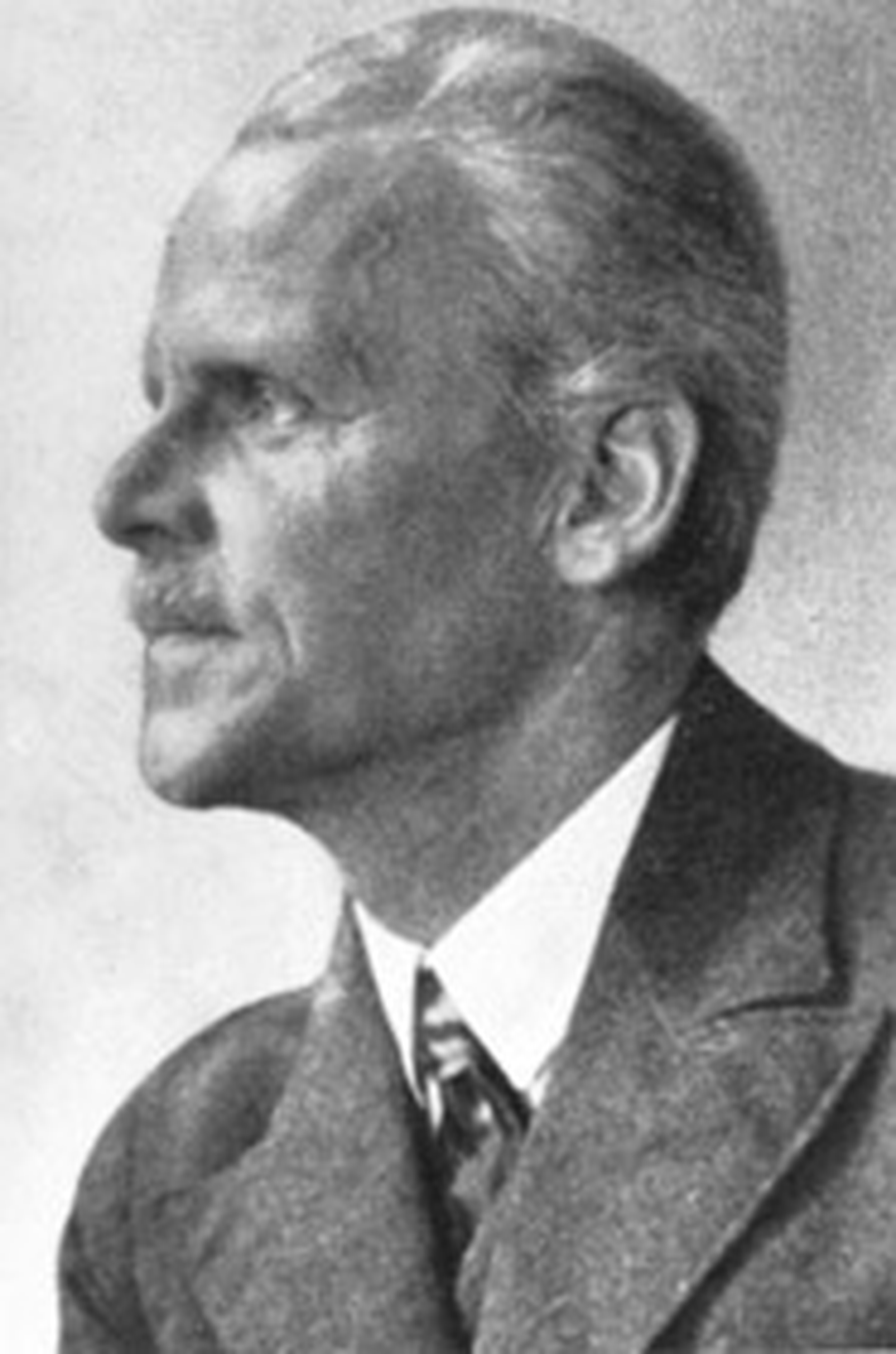 Prof. Otto Lienau