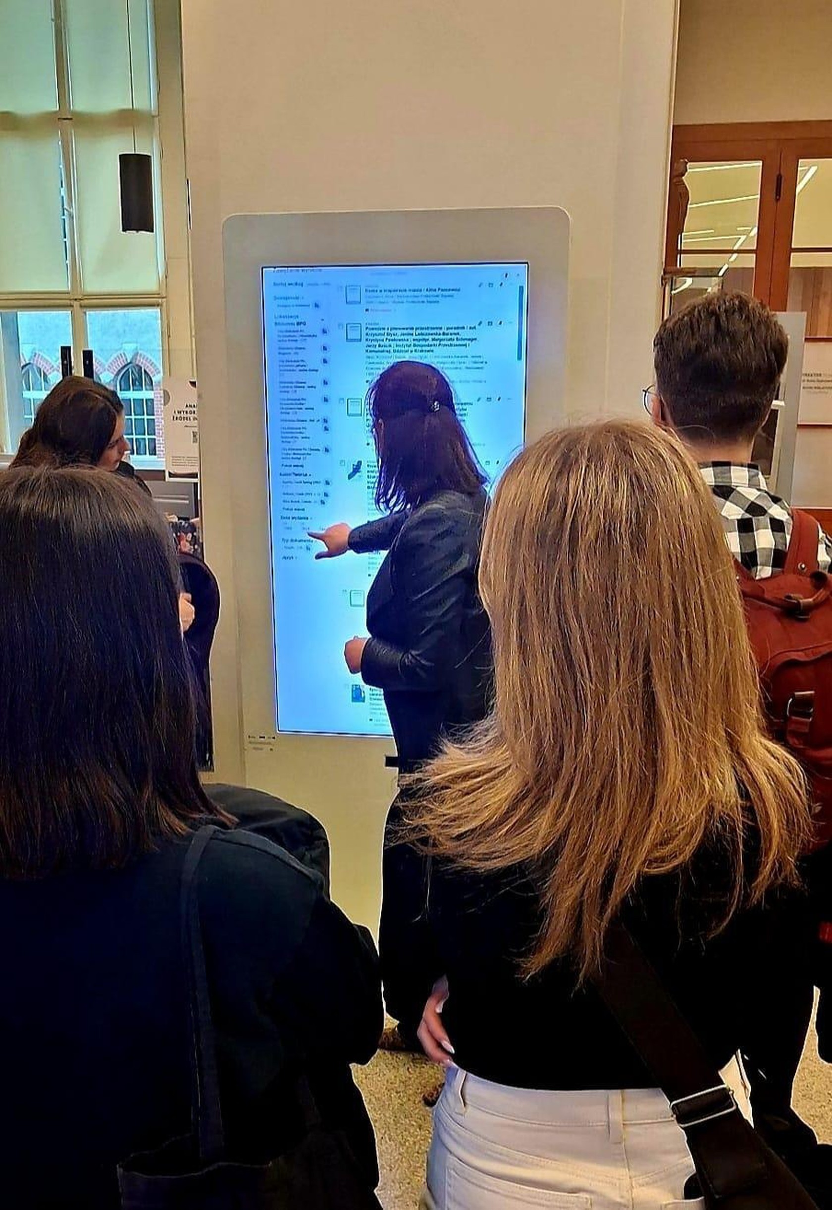 Infomat /catalogue kiosk