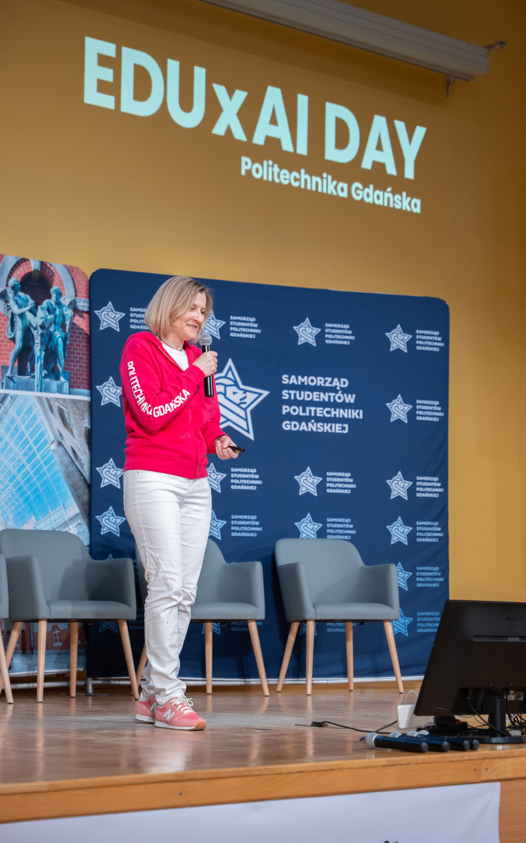 Prof. Joanna Mytnik podczas EDUxAI Day. Fot. Damian Kwiatkowski/PG