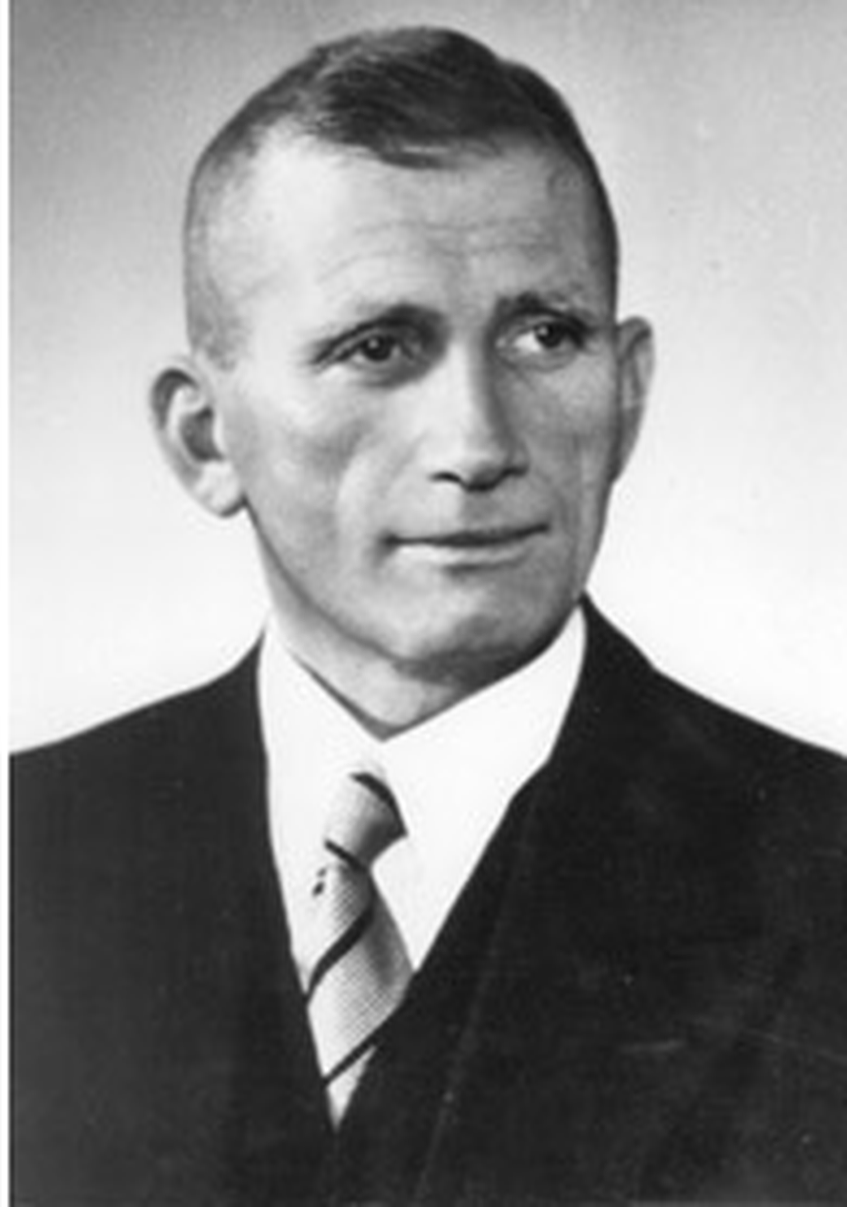 Prof. Ernst Pohlhausen