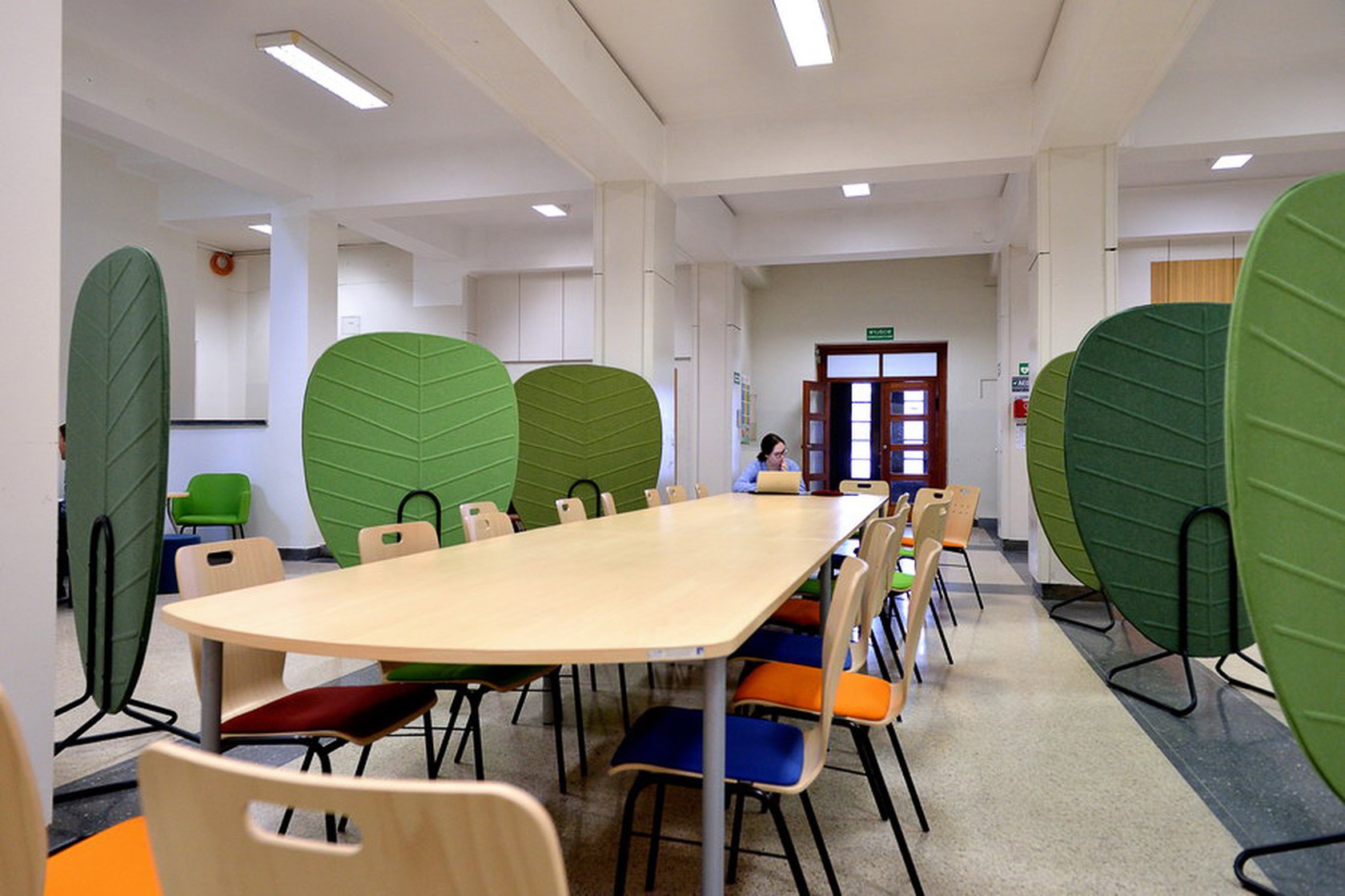 Przestrzeń coworkingowa na Wydziale Inżynierii Lądowej i Środowiska