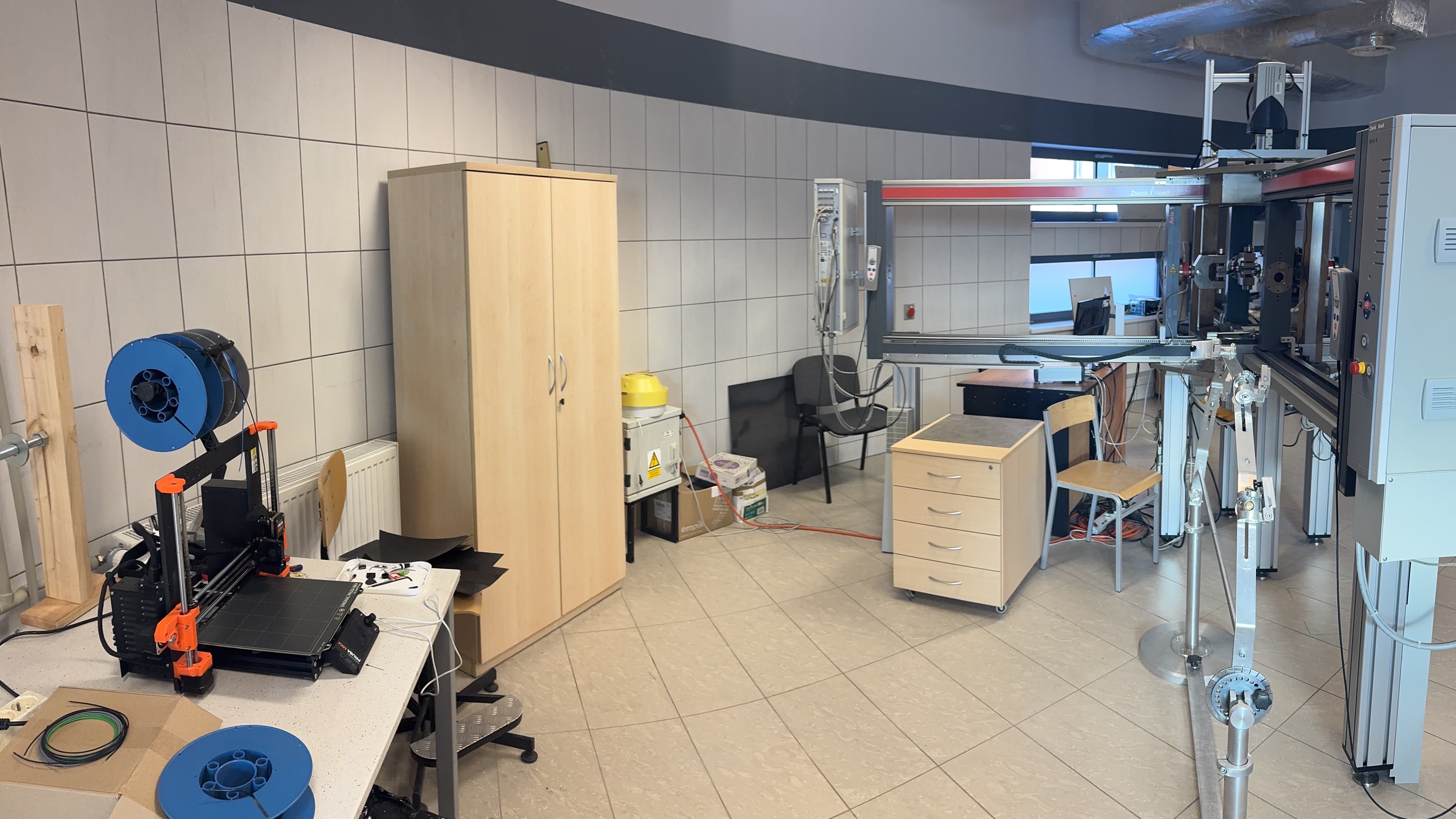 Laboratorium Konstrukcji Budowlanych i Materiałów